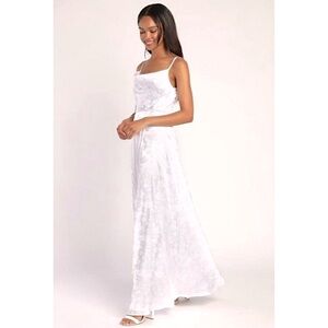 NEW Lulus Simply Dreamy white satin floral jacquard maxi dress